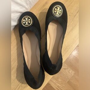 Tory Burch black flats- never used! Beautiful gold medallion